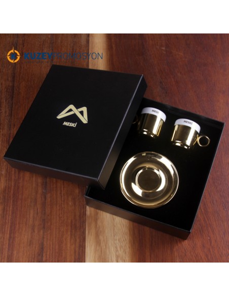 Azade Fincan Takımı