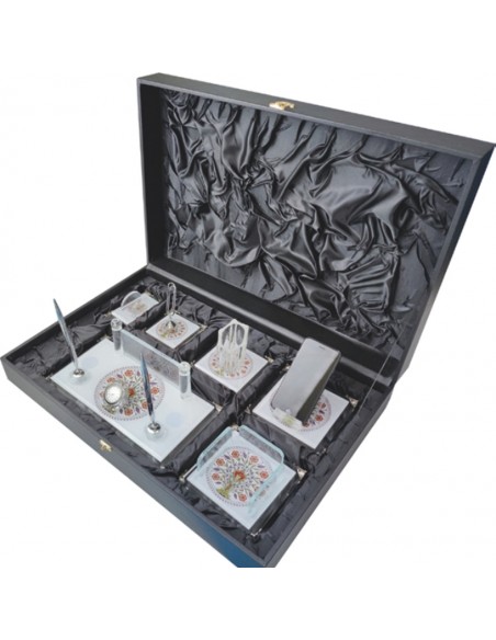 W550 Yakut Kristal Masa Sümeni