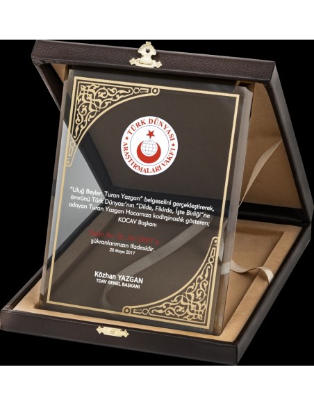 PB2011 Altın Yaldız Kristal Plaket