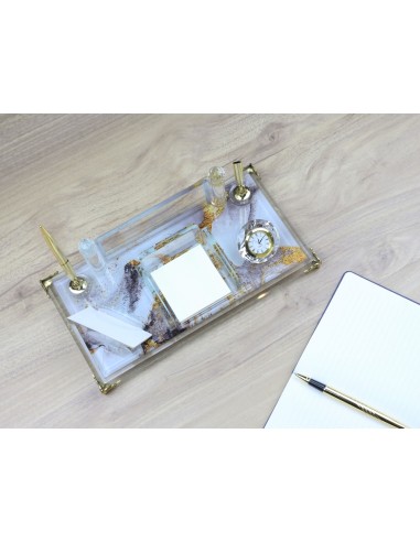 402 Kristal Cam Masa İsimliği