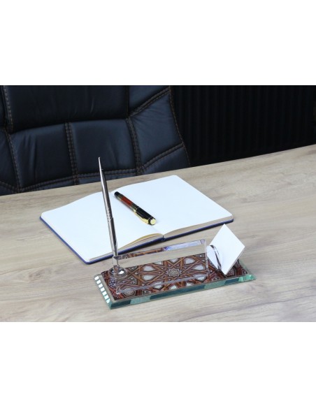 485 Kristal Cam Masa İsimliği