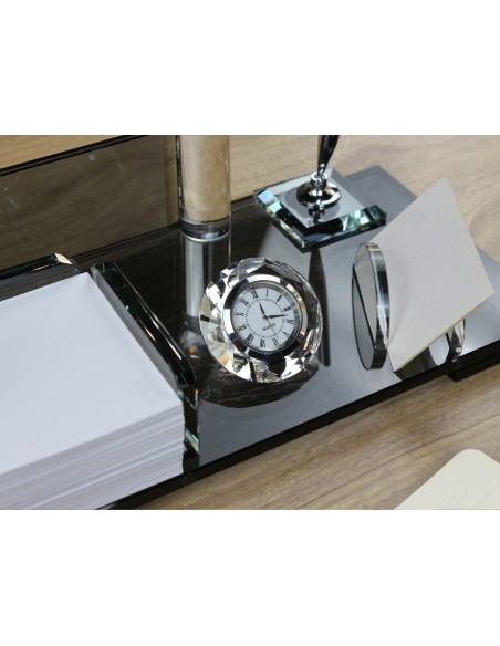 502 Kristal Cam Masa İsimliği