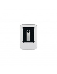 8115 USB Bellek 2