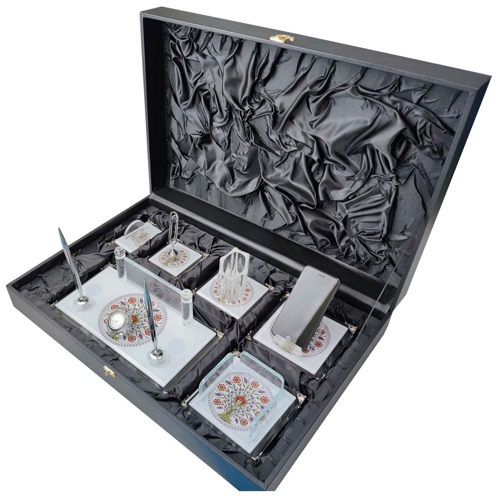 Yakut Kristal Masa Sümeni W550