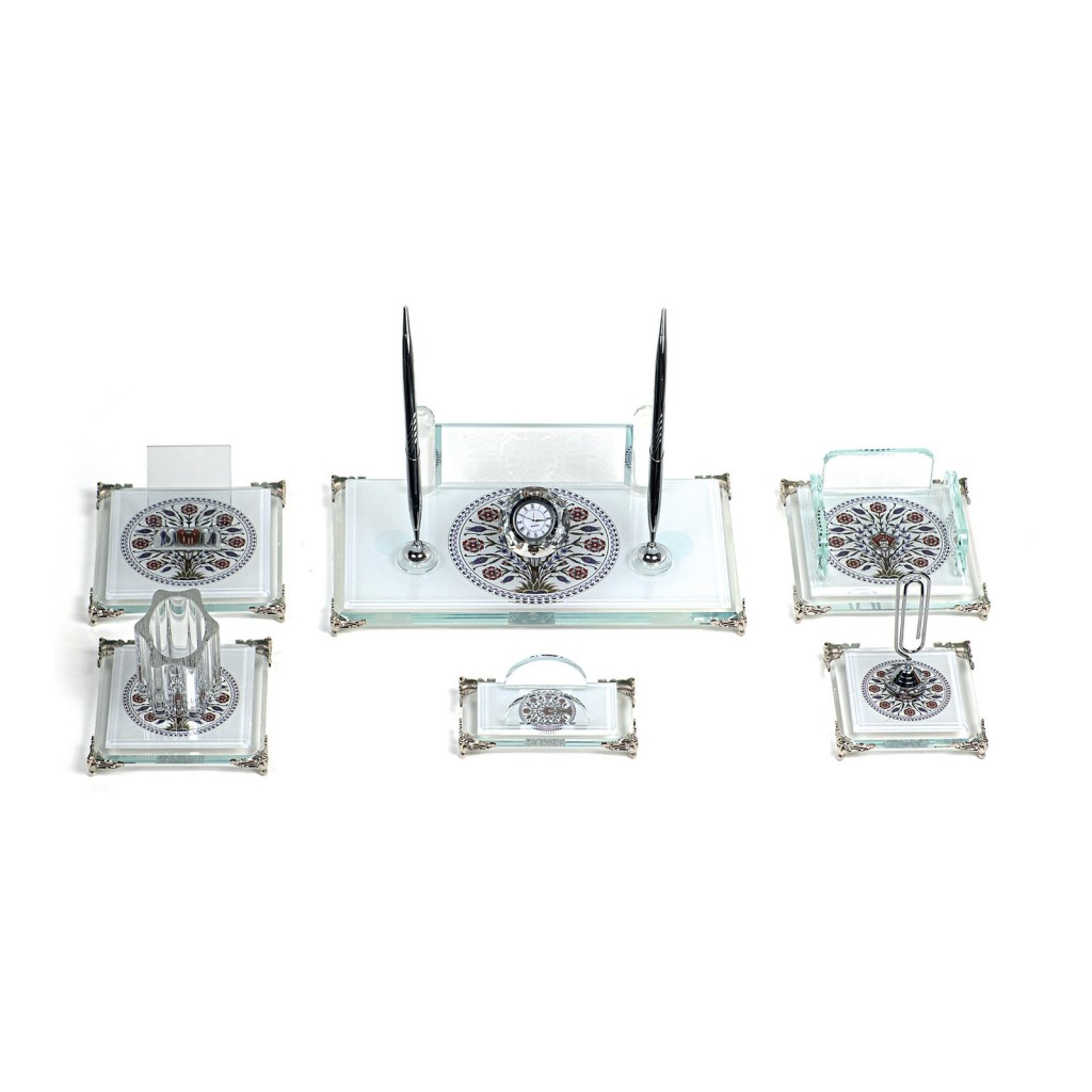 Yakut Kristal Masa Sümeni W550