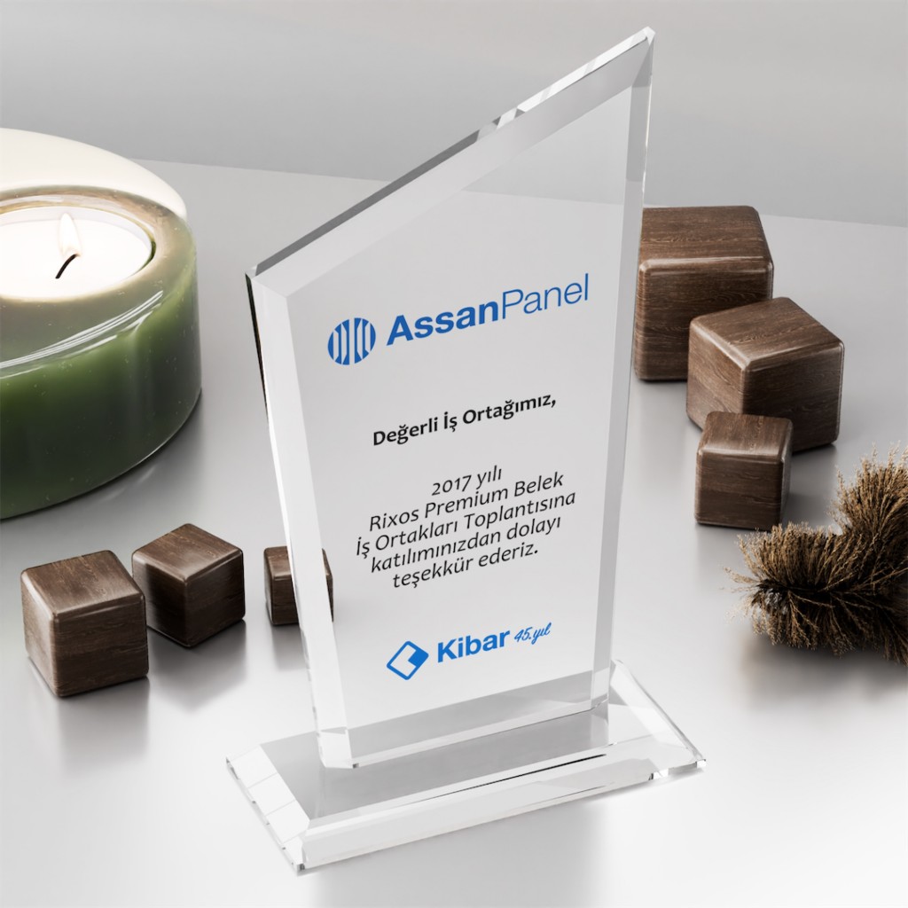 PB3004 Kristal Plaket